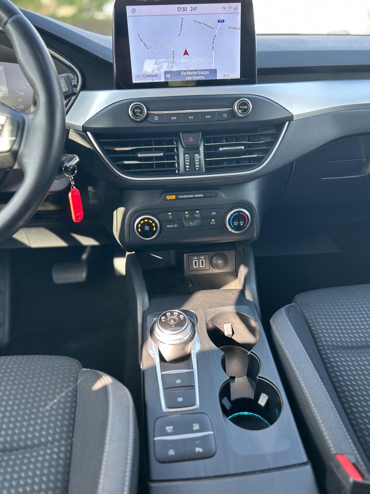 Ford Focus 1.5 EcoBlue 120 CV automatico 5p. ADATTA A NEOPATENTATI
