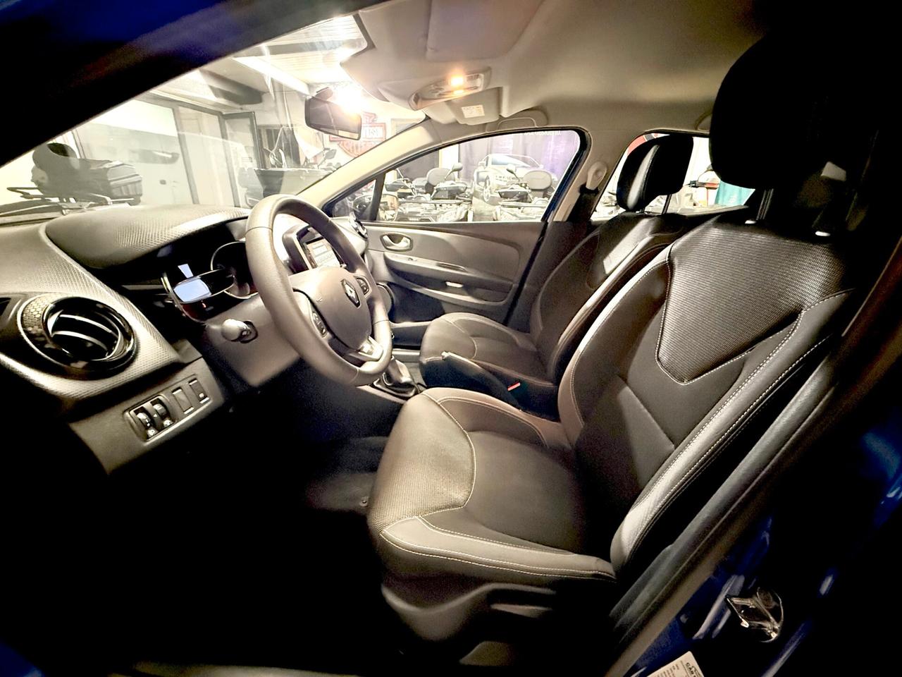 Renault Clio TCe Moschino Promo rottamazione