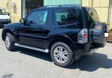 MITSUBISHI Pajero 3.2 DI-D 16V aut. 3p. Intense DPF