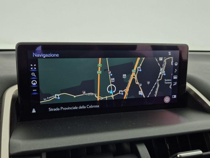 Lexus NX I 2018 300h 2.5 Luxury 4wd cvt