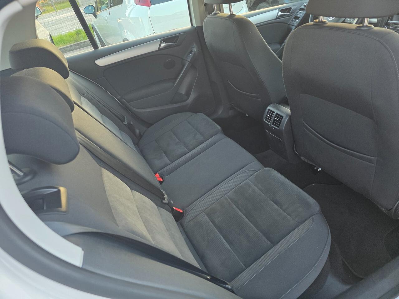 Volkswagen Golf 1.6 TDI 105cv perfetta e garantita 12 mesi