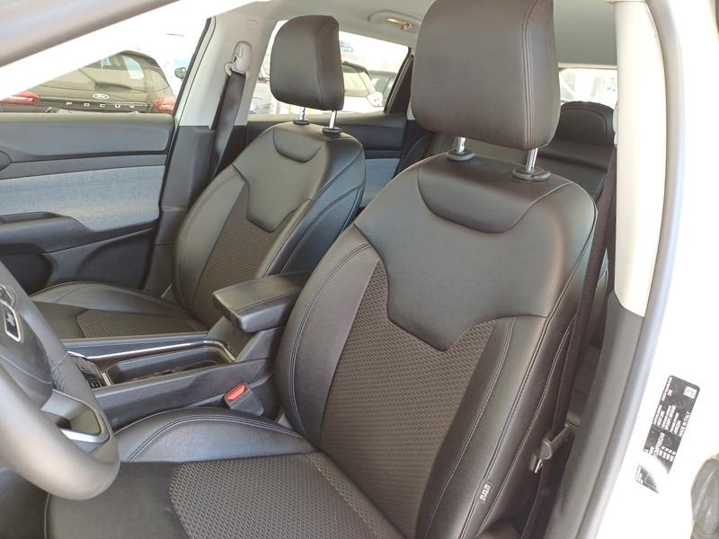 JEEP COMPASS 1.3 TURBO T4 110KW BUSINESS DDCT SUV