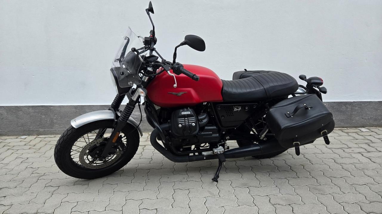 Moto Guzzi V7 ROUGH ABS