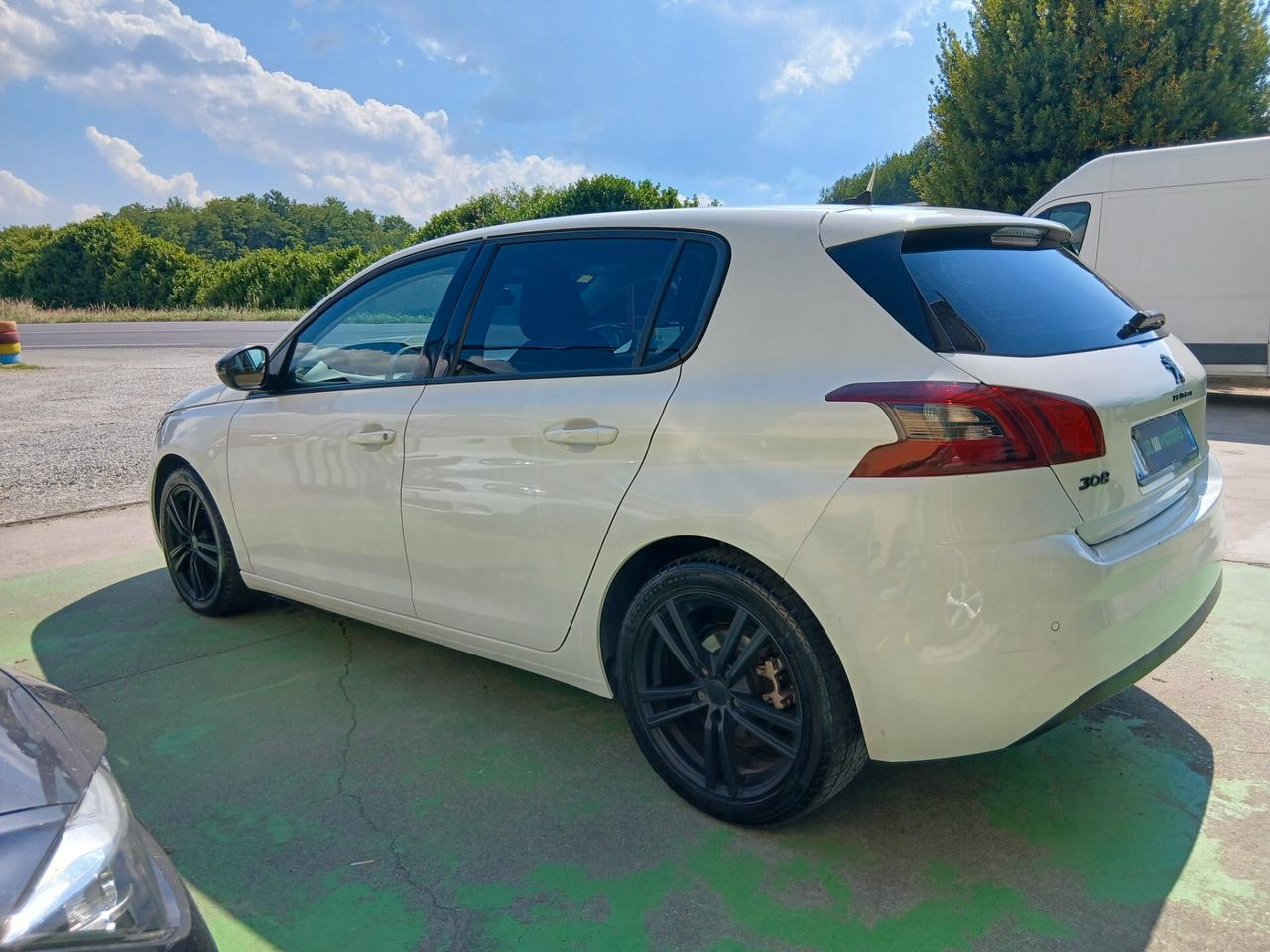 Peugeot 308 1.5 Blue-HDi