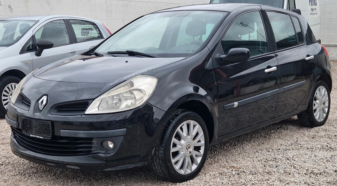 Renault Clio 1.5 dCi 85CV 5 porte Le Iene perfetta