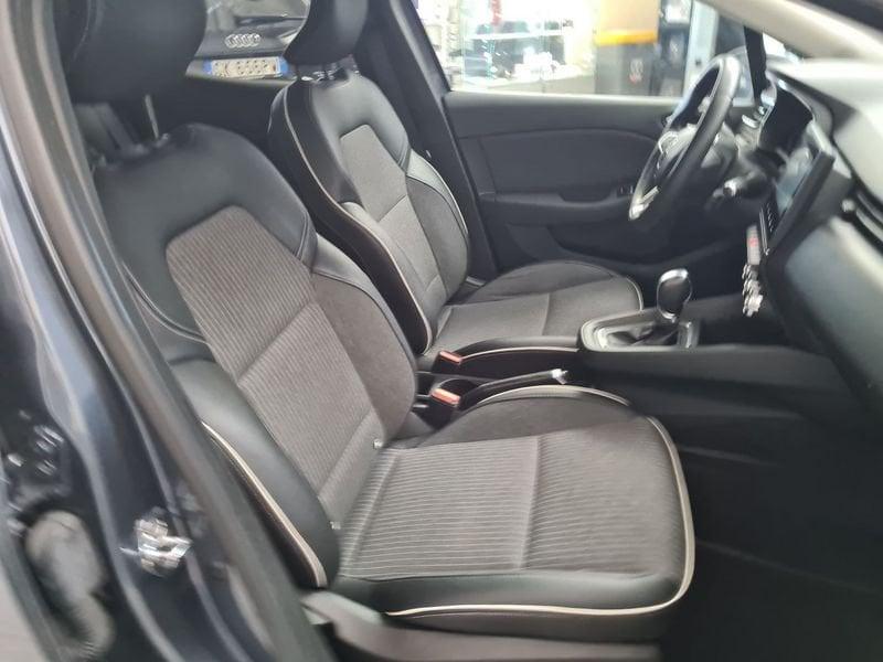 Renault Clio 1.6 Hybrid E-TECH 140cv INTENS