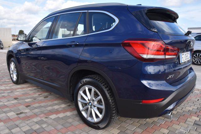 BMW X1 sDrive18d Business Advantage *Navi,LED*