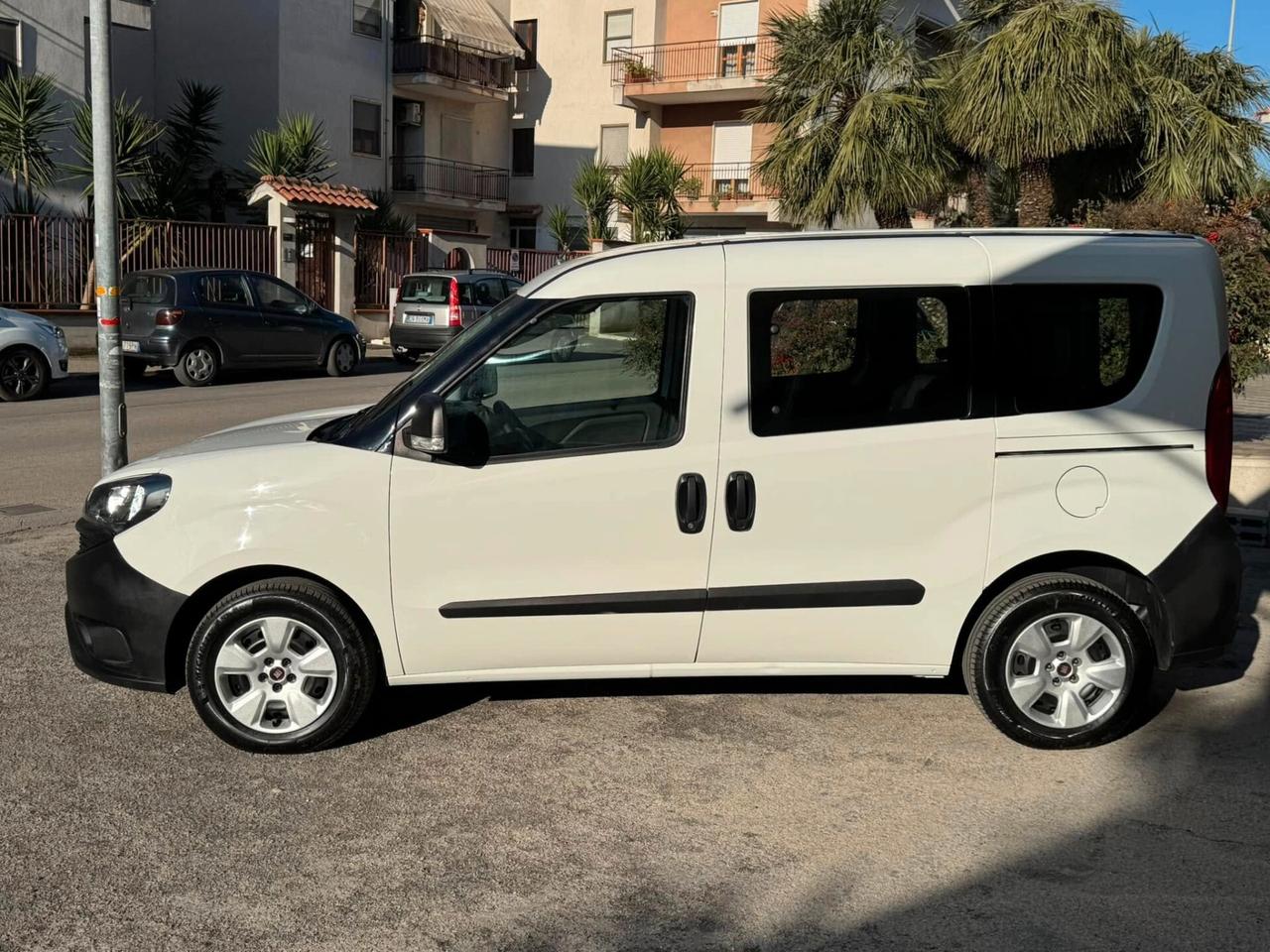 FIAT DOBLO CARGO N1 1.3 MJ 95 CV. 5P. AUTOCARRO