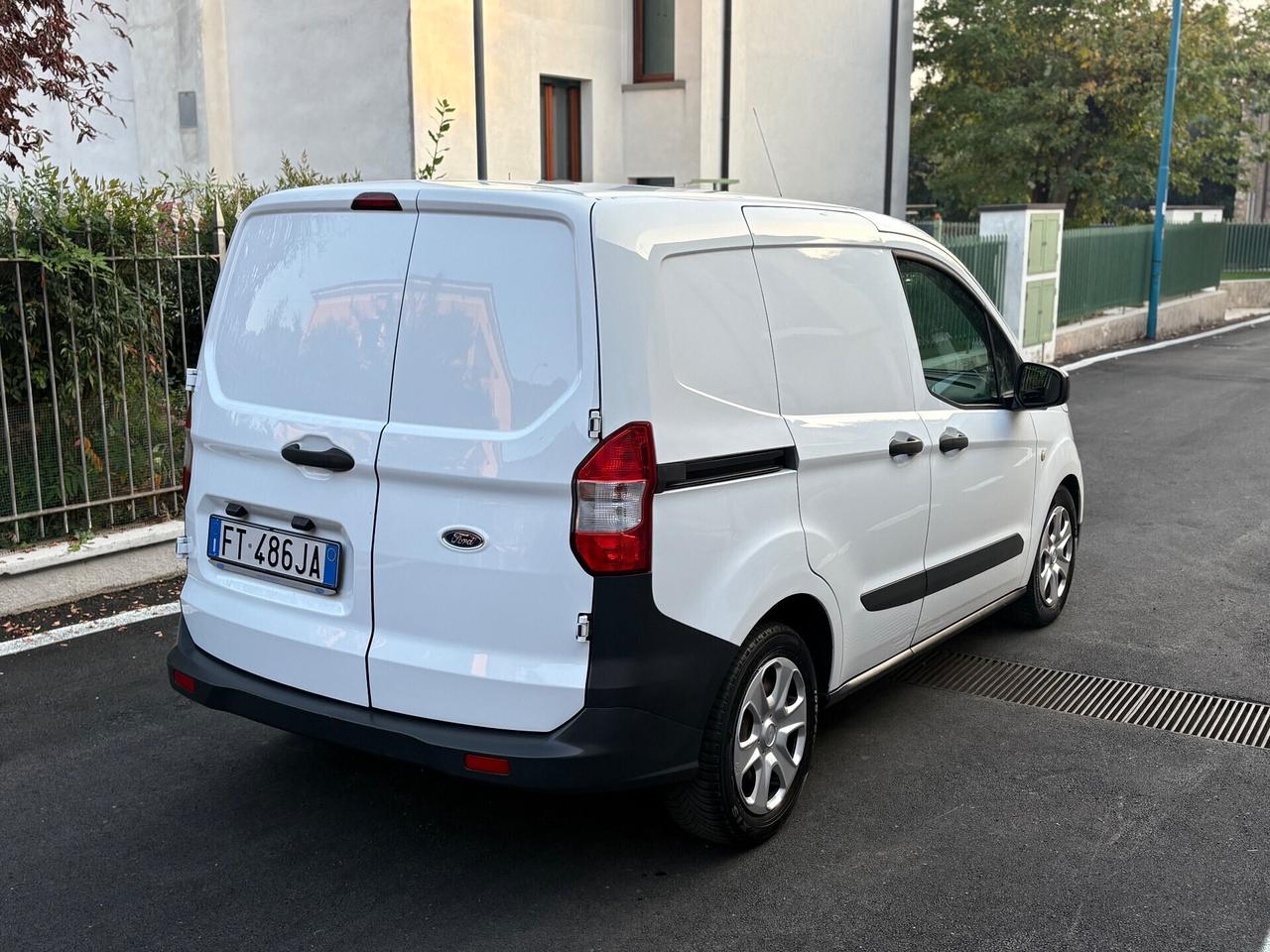 Ford Tourneo Courier 1.5 TDCI 75 CV 11/2018 EURO 6