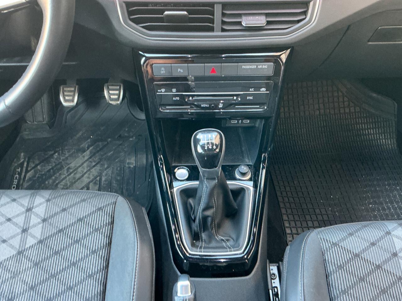 Volkswagen T-Cross 1.0 TSI 115 CV R-Line