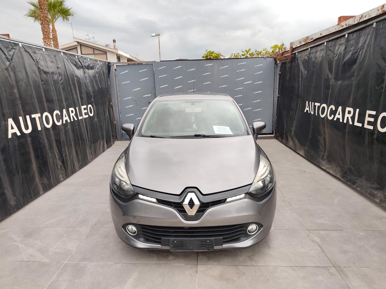 Renault Clio 1.2 BENZINA NAVIGATORE