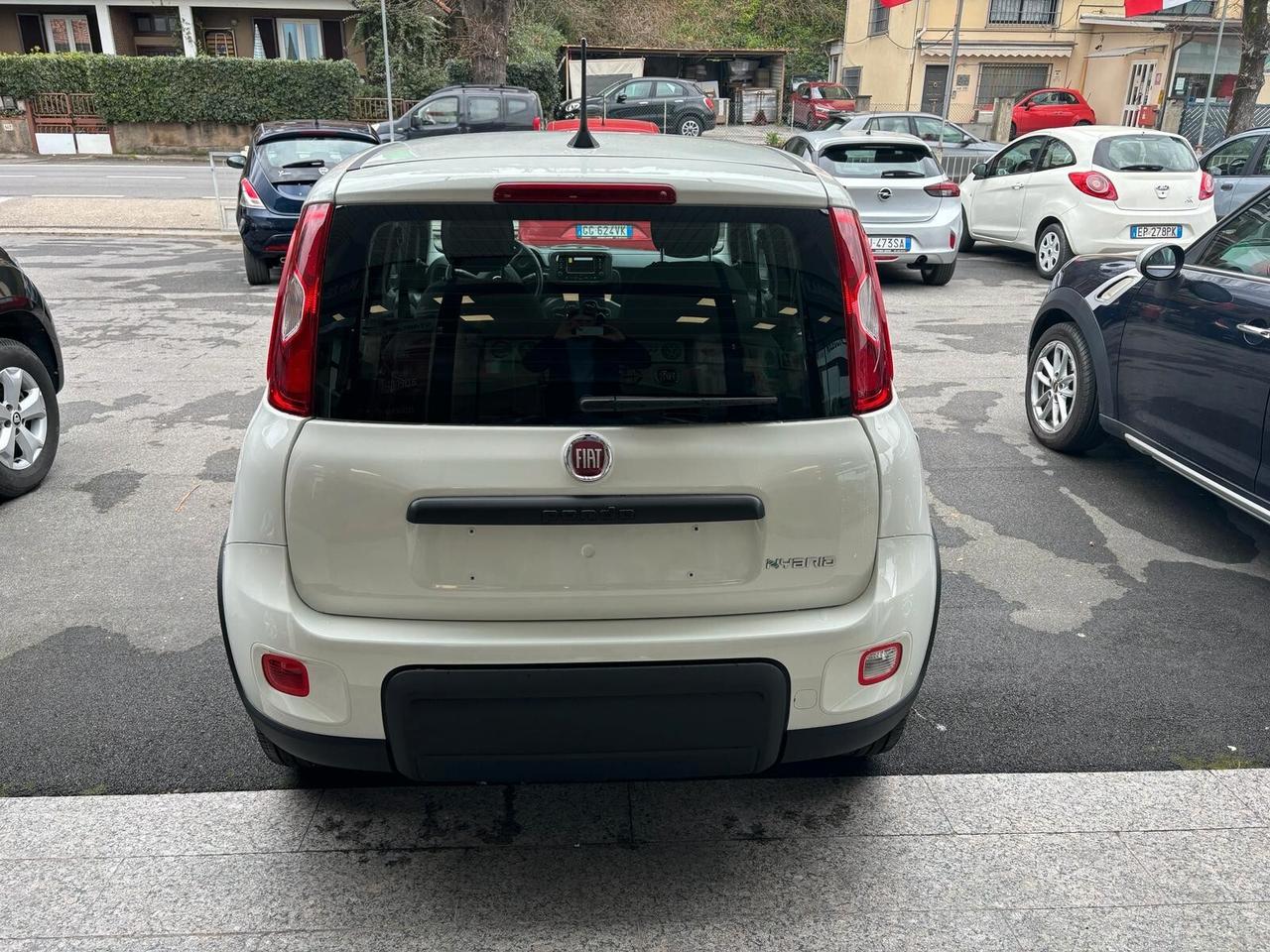 Fiat Panda 1.0 FireFly S&S Hybrid Pandina