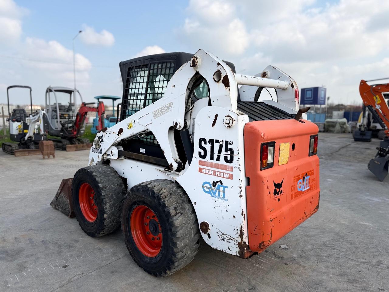 Mini pala gommata BOBCAT S175
