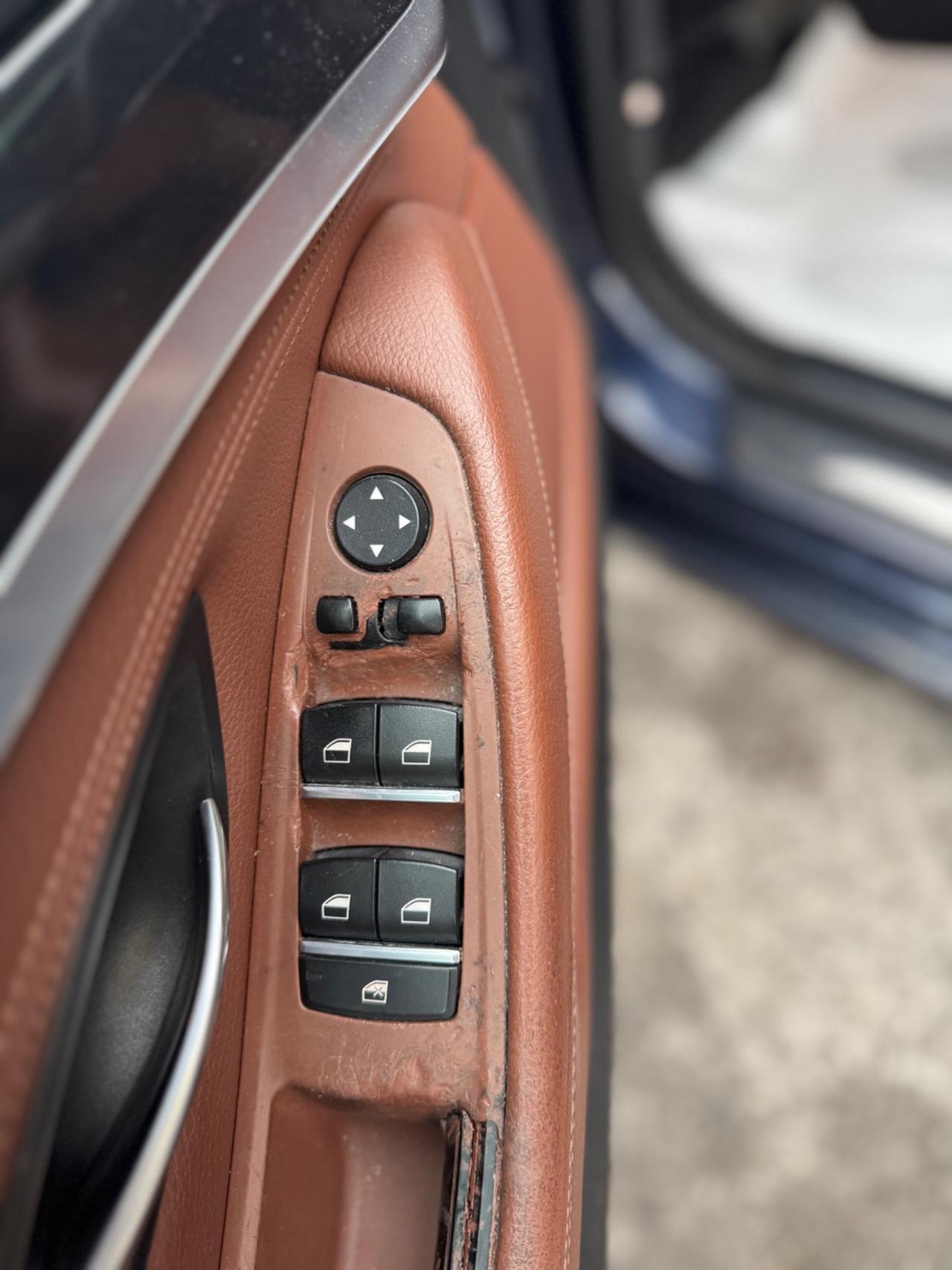 Bmw 525 525d Touring Msport X drive 160 kW 218 cavalli