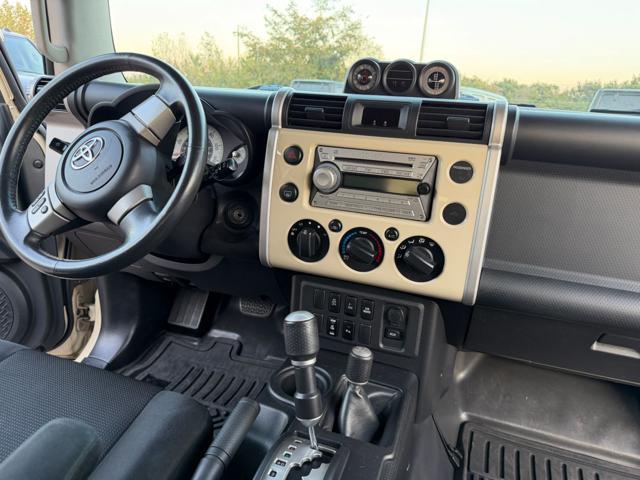 TOYOTA FJ Cruiser 4.0 V6 4X4 BELLISSIMA COME NUOVA!