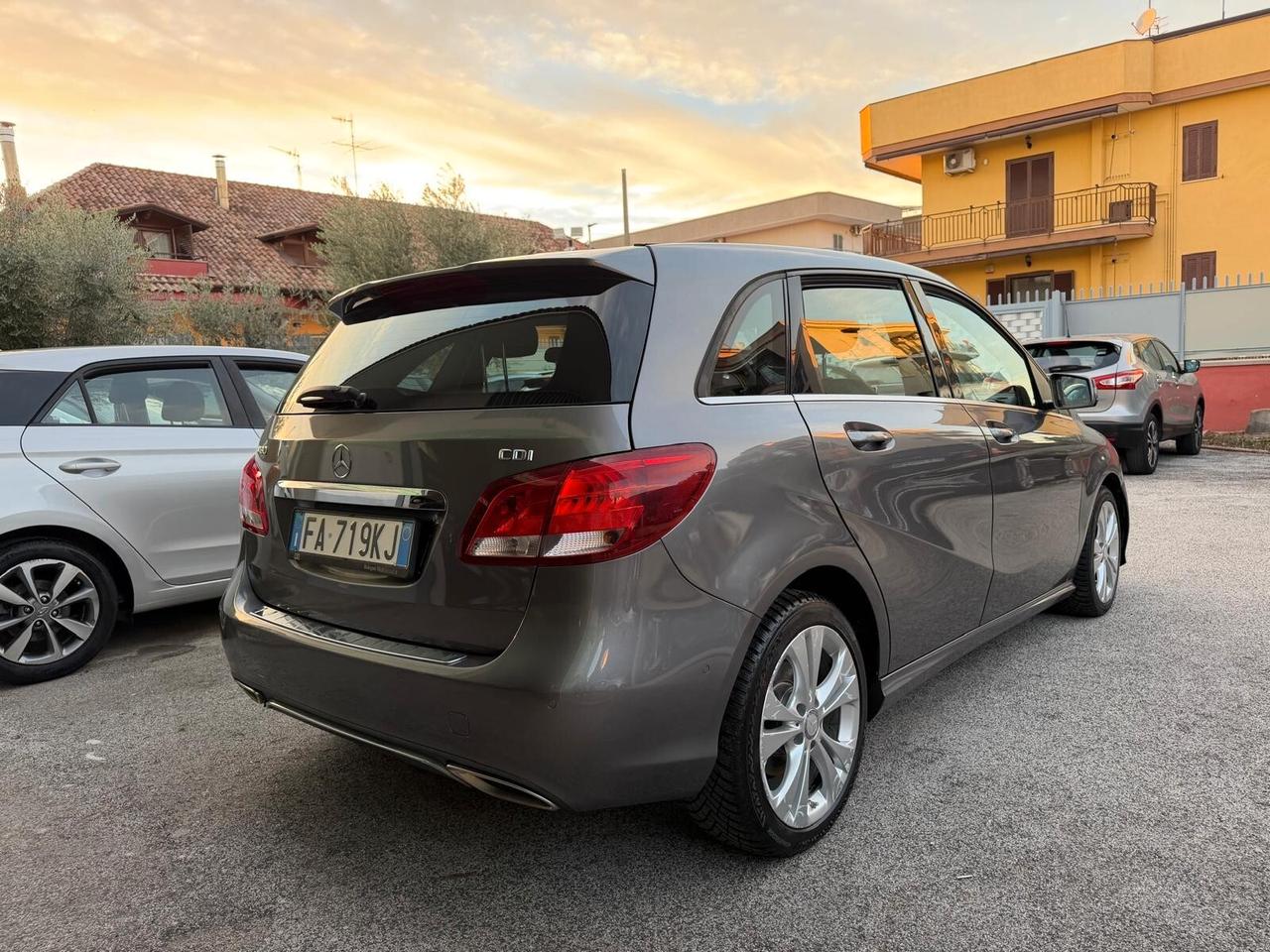 Mercedes-benz B 180 d Automatic Sport