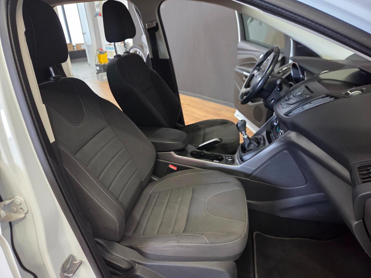 Ford Kuga 2.0 tdci Titanium 2wd s&s 120cv E6