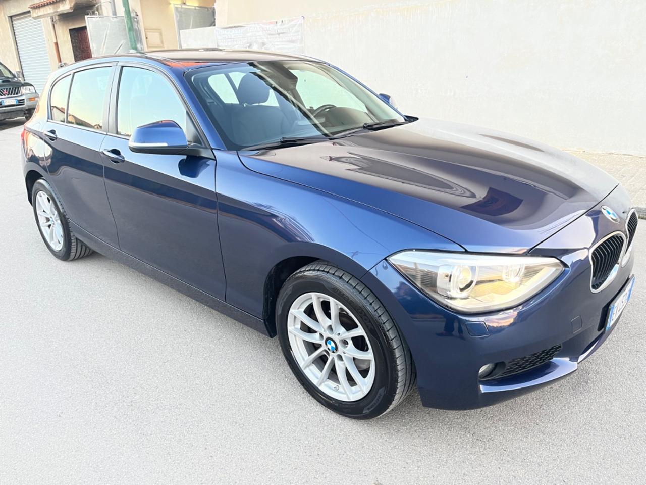 Bmw 120 120d xDrive 5p. Urban