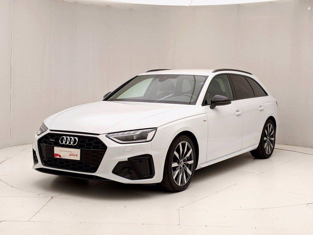 AUDI A4 Avant 40 TDI quattro S tronic S line edition del 2022