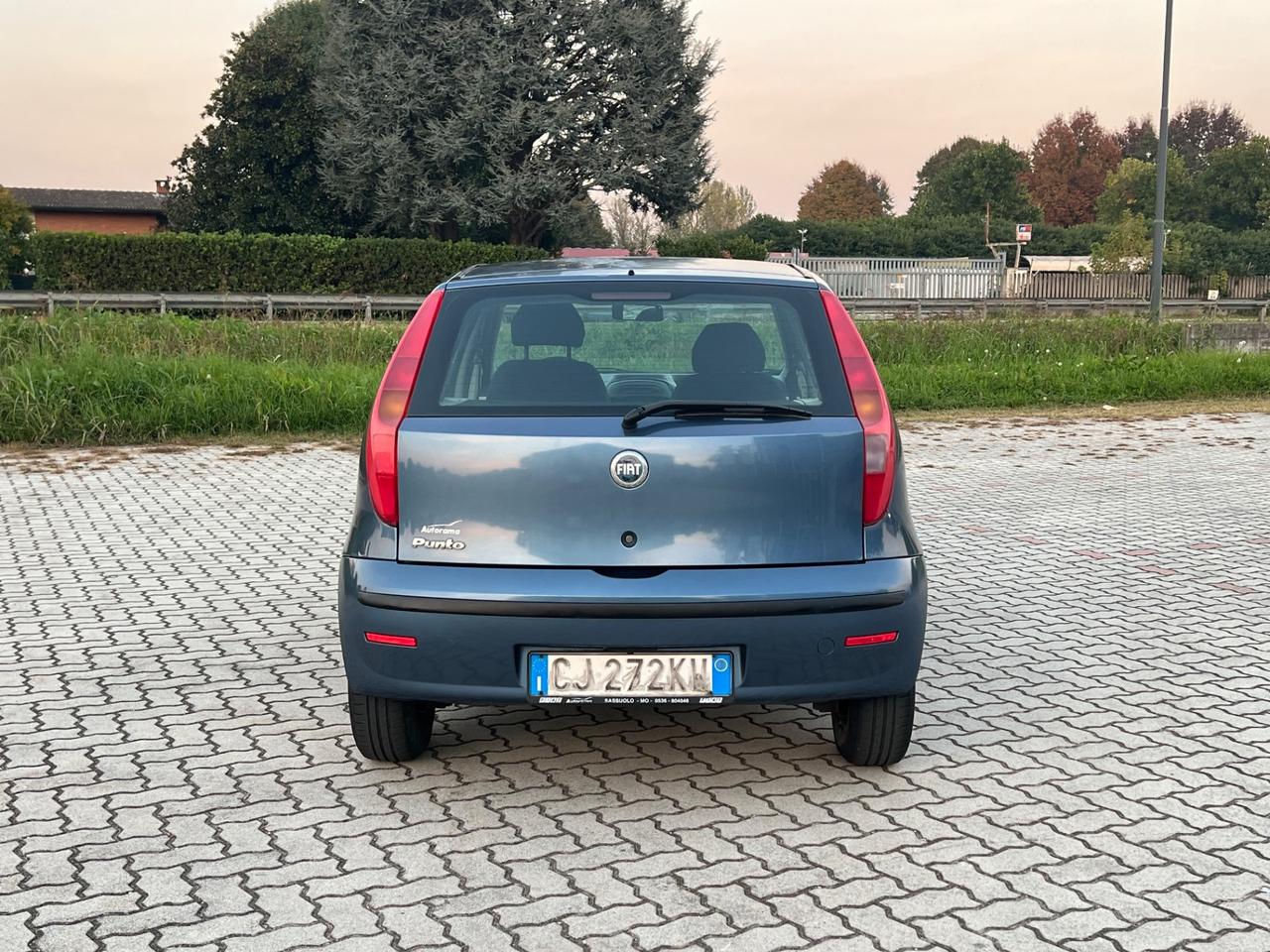 Fiat Punto 1.2i cat 5 porte ELX