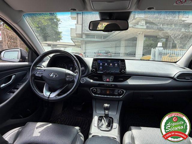HYUNDAI i30 Fastback 1.4 T-GDI DCT Style Automatica