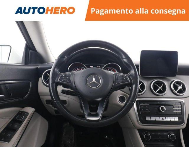 MERCEDES-BENZ CLA 200 Shooting Brake Sport