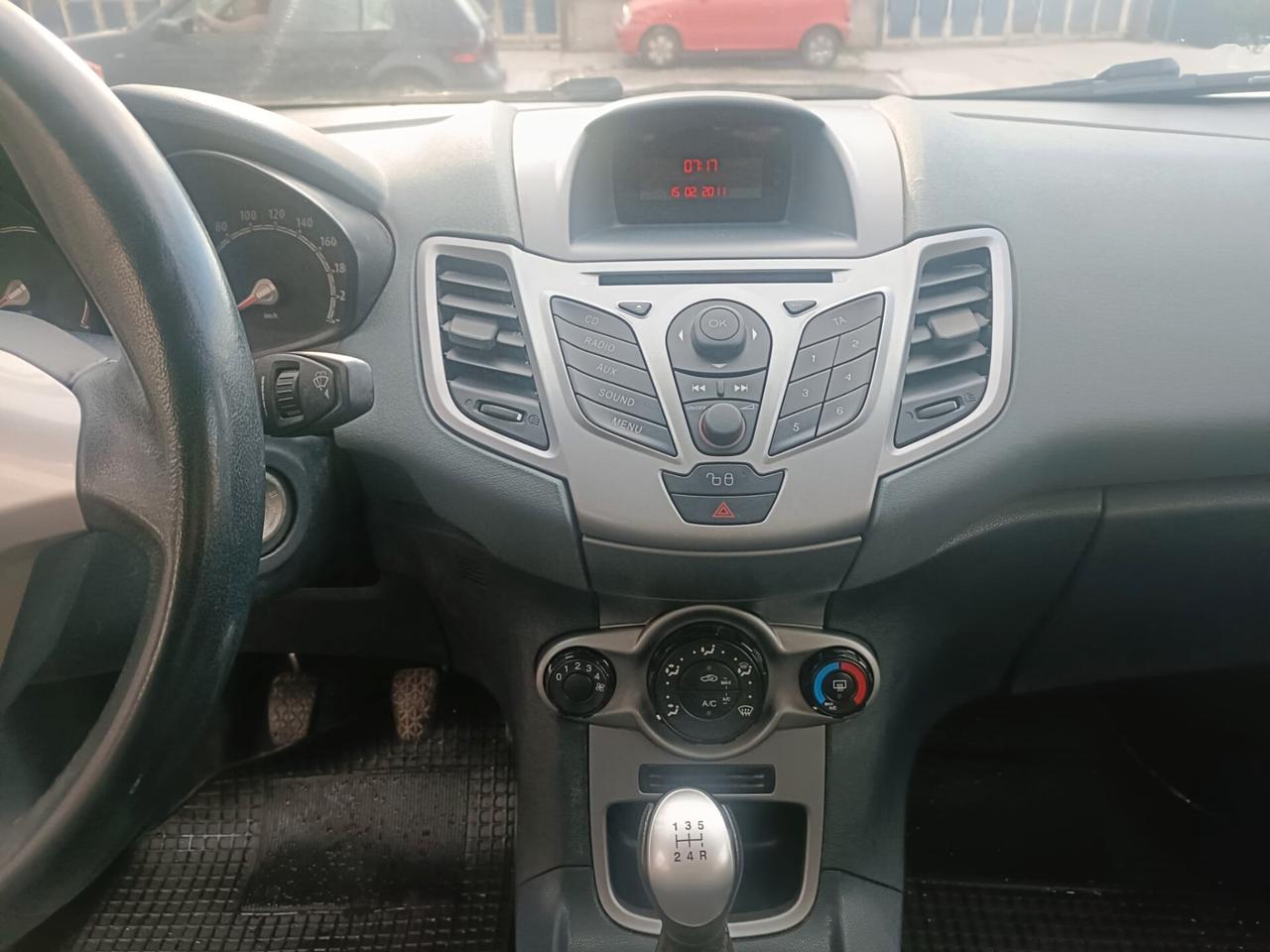 Ford Fiesta 1.2 82 CV 5 porte Titanium