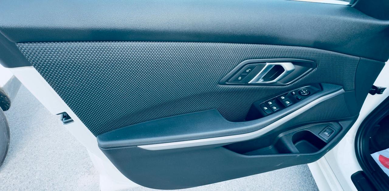 Bmw 320 320d xDrive Touring Sport