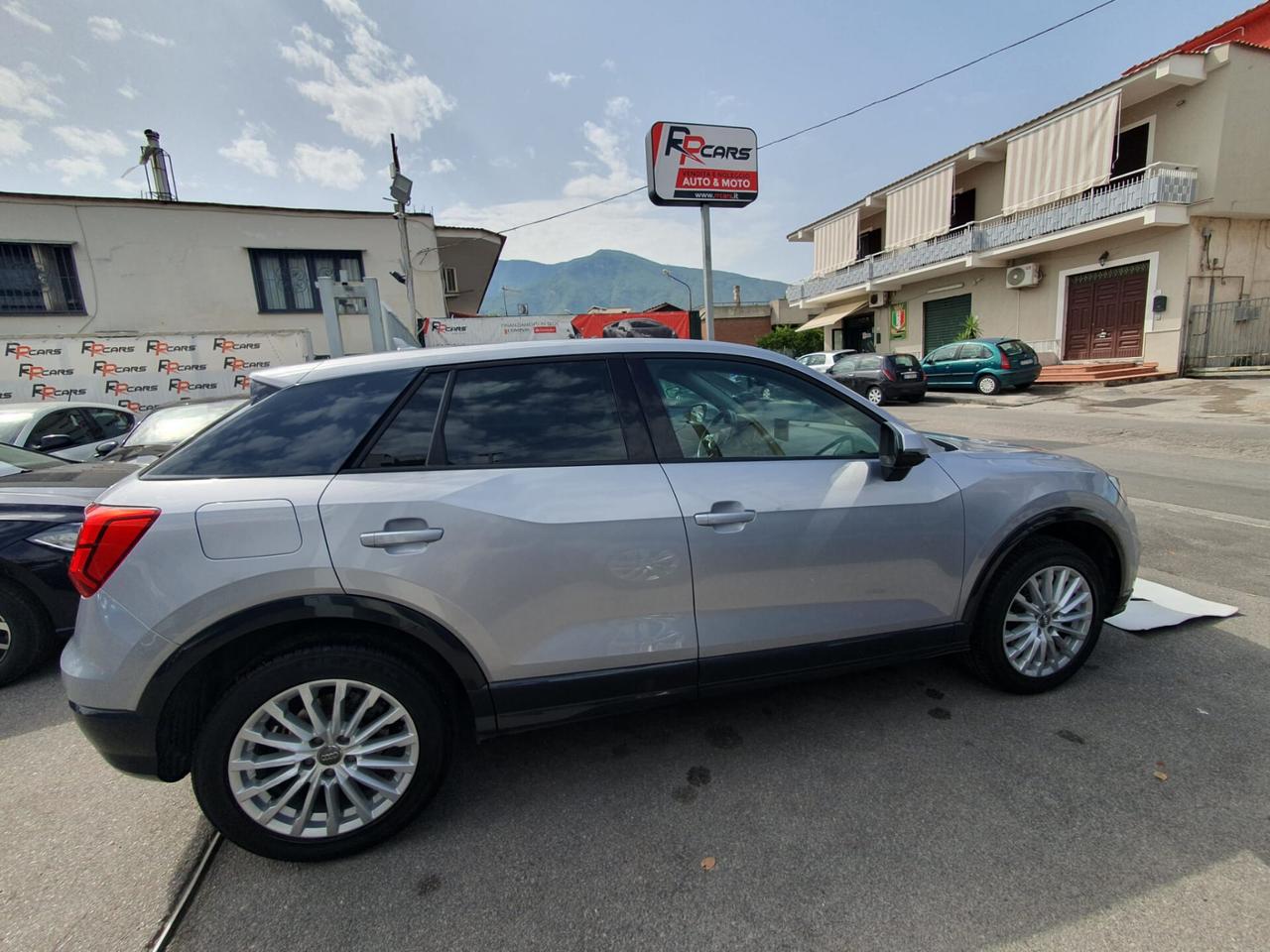 Audi Q2 1.6 TDI S tronic Business