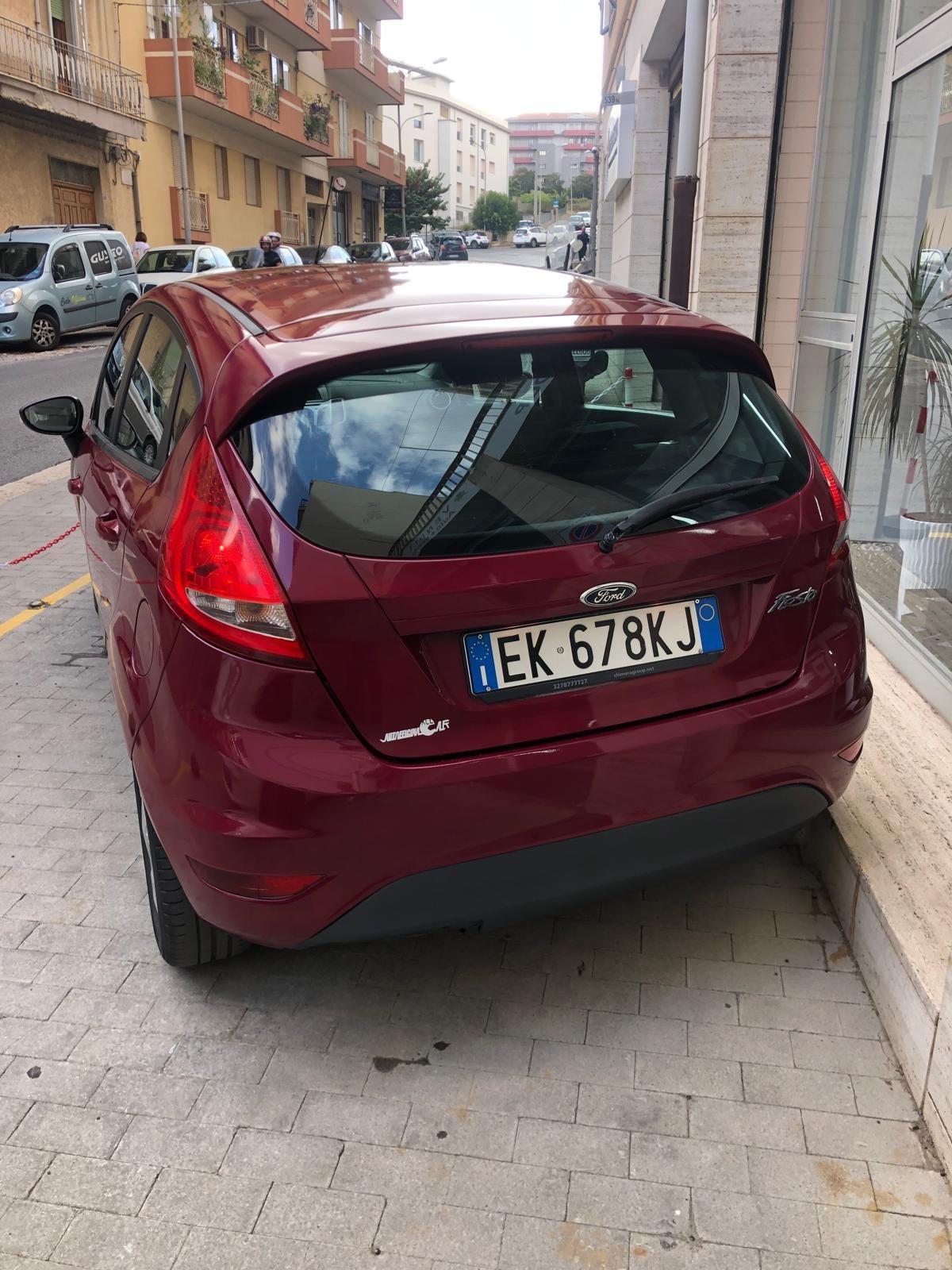 Ford Fiesta 1.2 82 CV 5 porte Titanium