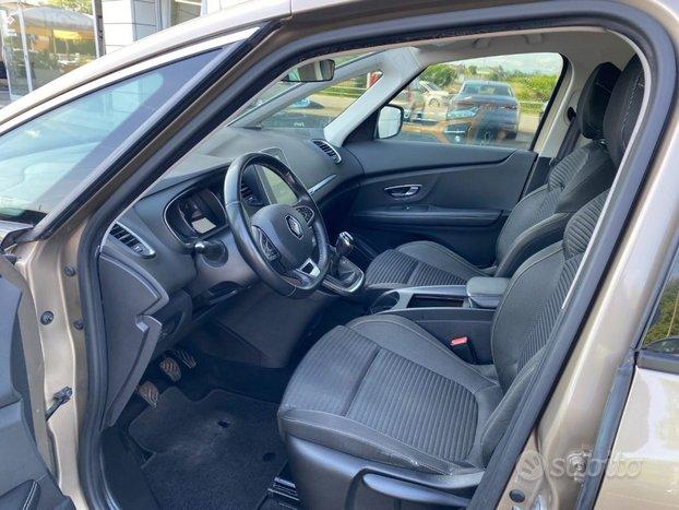 RENAULT Grand Scenic Blue dCi 120 CV Sport Editi