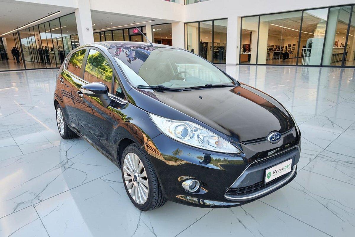FORD Fiesta 1.4 5 porte Bz.- GPL Titanium