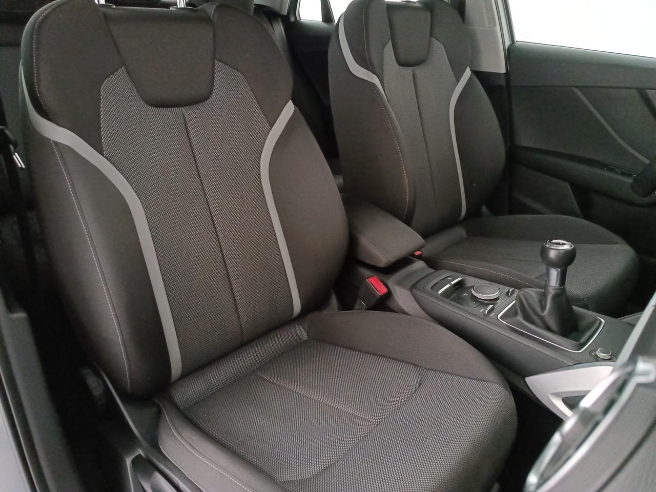 AUDI Q2 1.0 tfsi Business