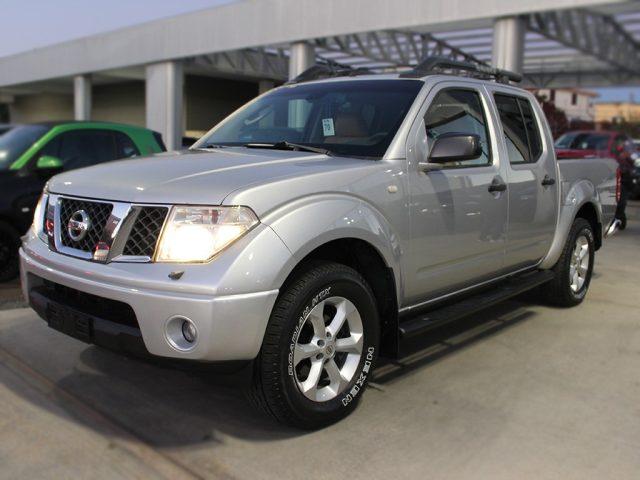 NISSAN Navara 2.5 dCi 4 porte Double Cab LE