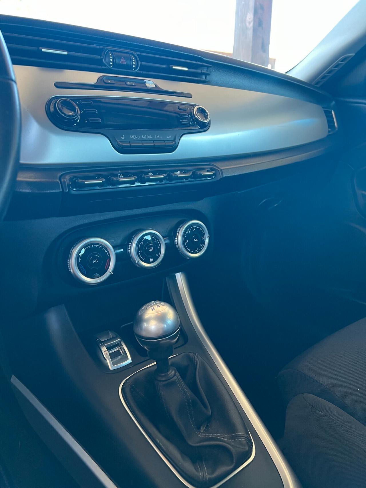 Alfa Romeo Giulietta 1.6 JTDm-2 105 CV Business - 12 MESI GARANZIA