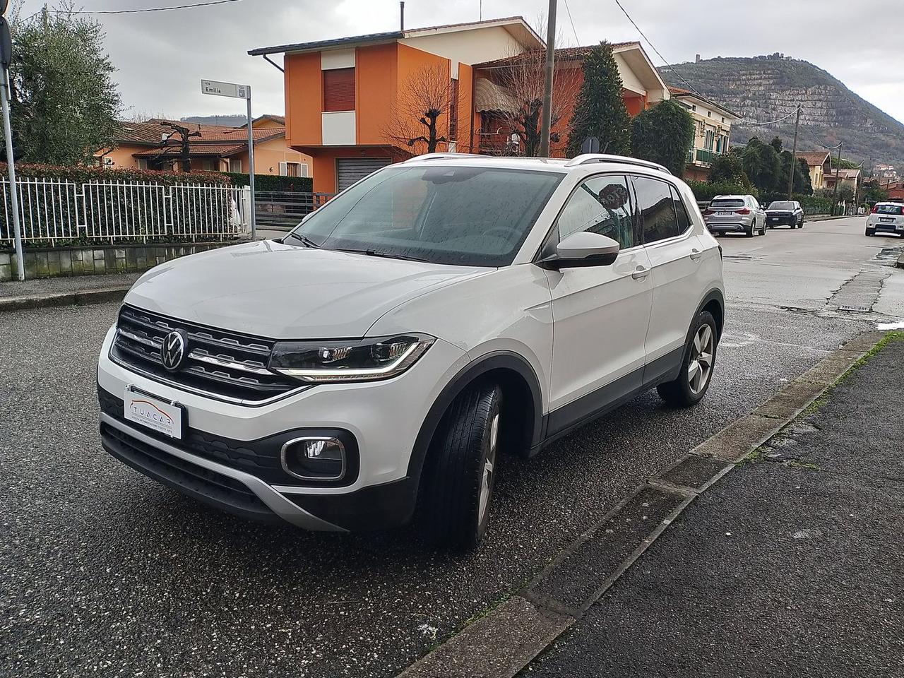 Volkswagen T-Cross Advanced 1.0 TSI