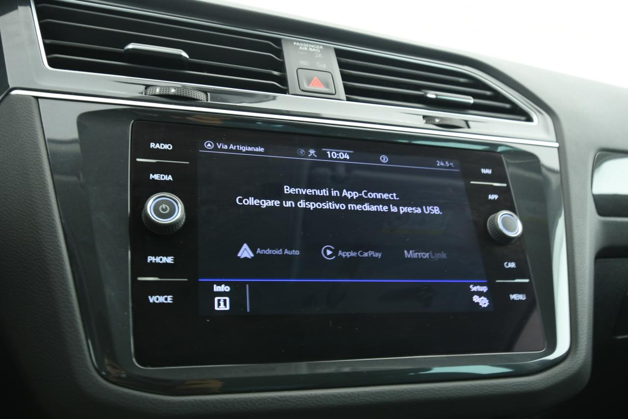 VOLKSWAGEN Tiguan 2.0 tdi Elegance 150cv dsg CAMERA+ACC+APP CONNECT