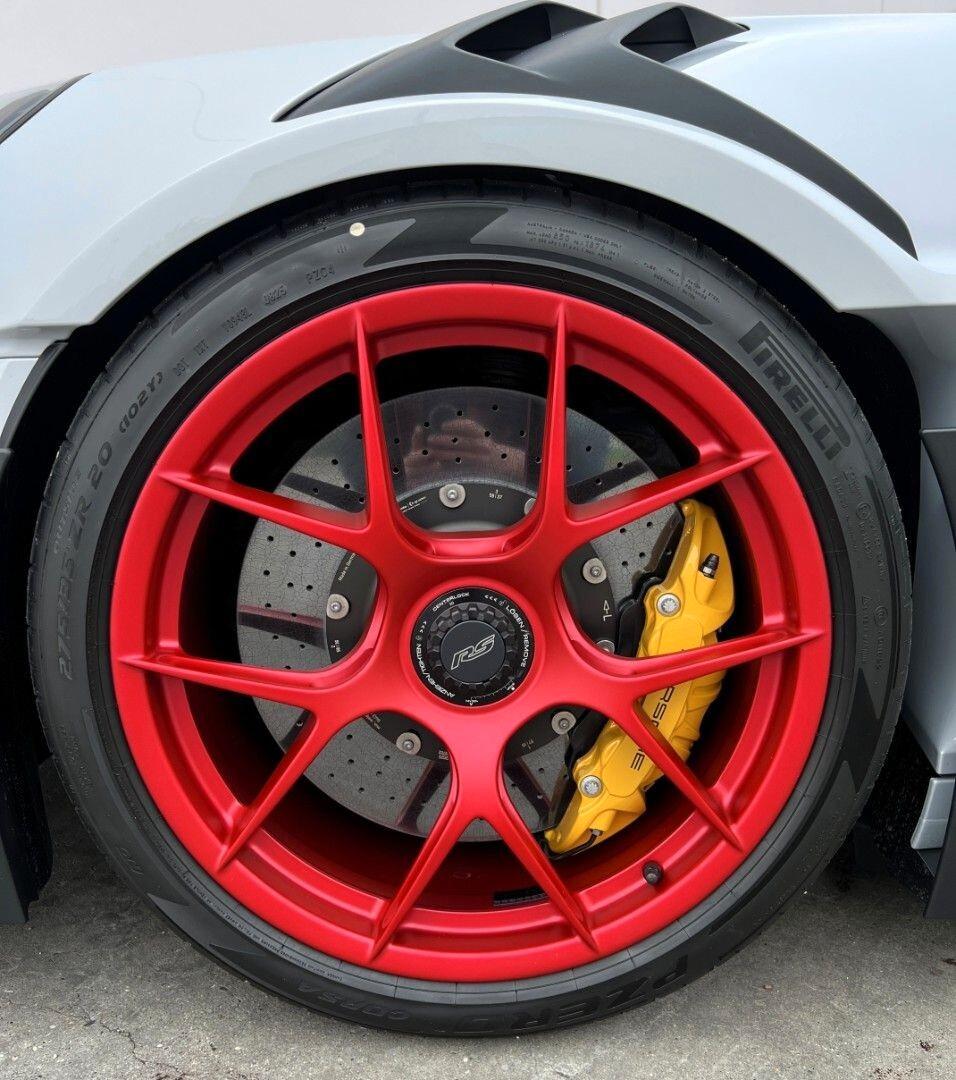 Porsche 911 GT3 RS Weissach