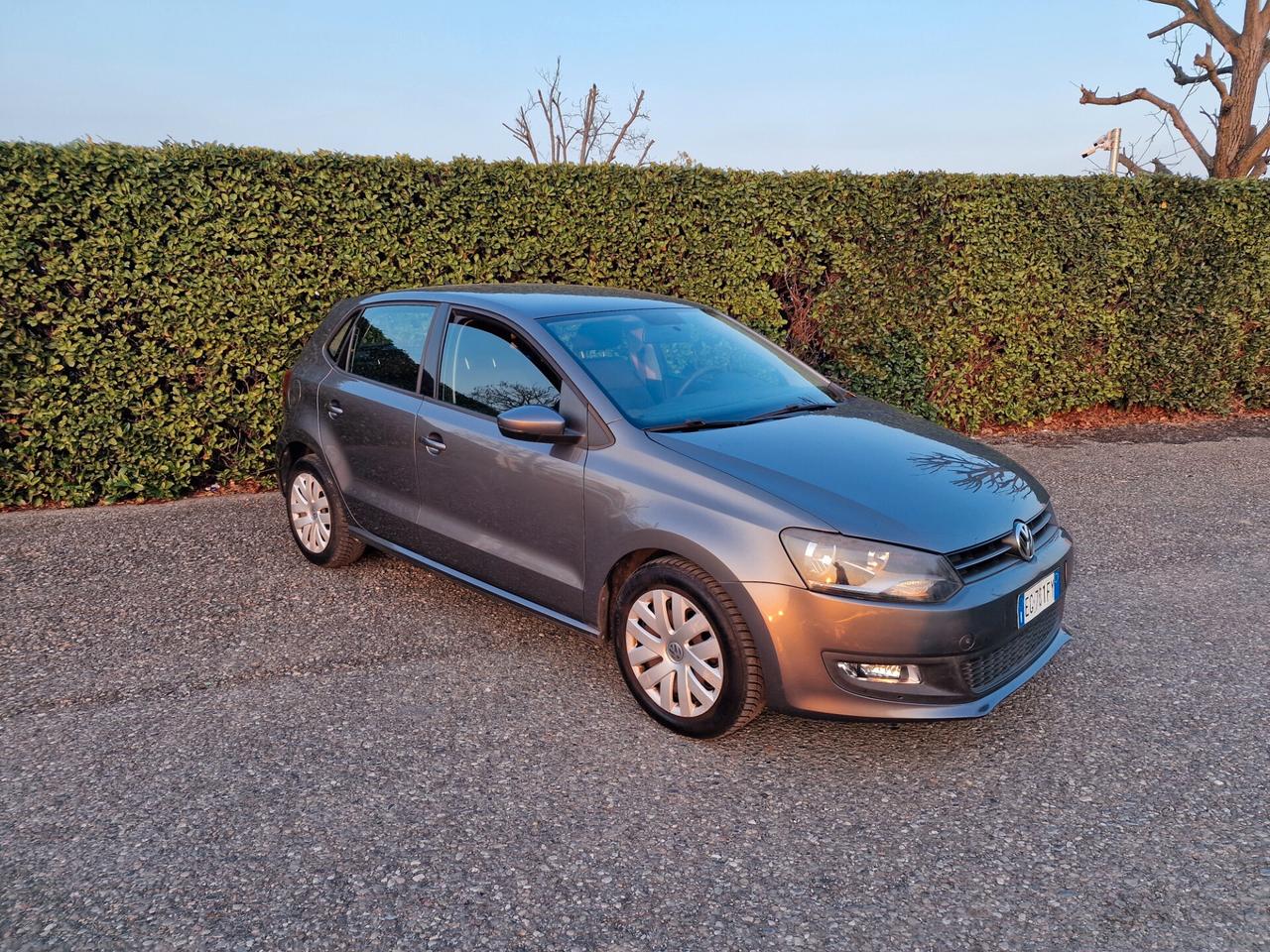 Volkswagen Polo 1.2 70cv 5p 99000km