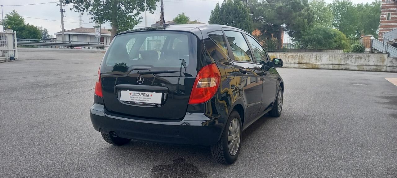 Mercedes-Benz Classe A 160 Benzina cc. 1.5 CV. 95 Cambio Manuale 5 Porte 5 Posti SOLO 62.060 KM. Utilizzabile anche per i Neopatentati.