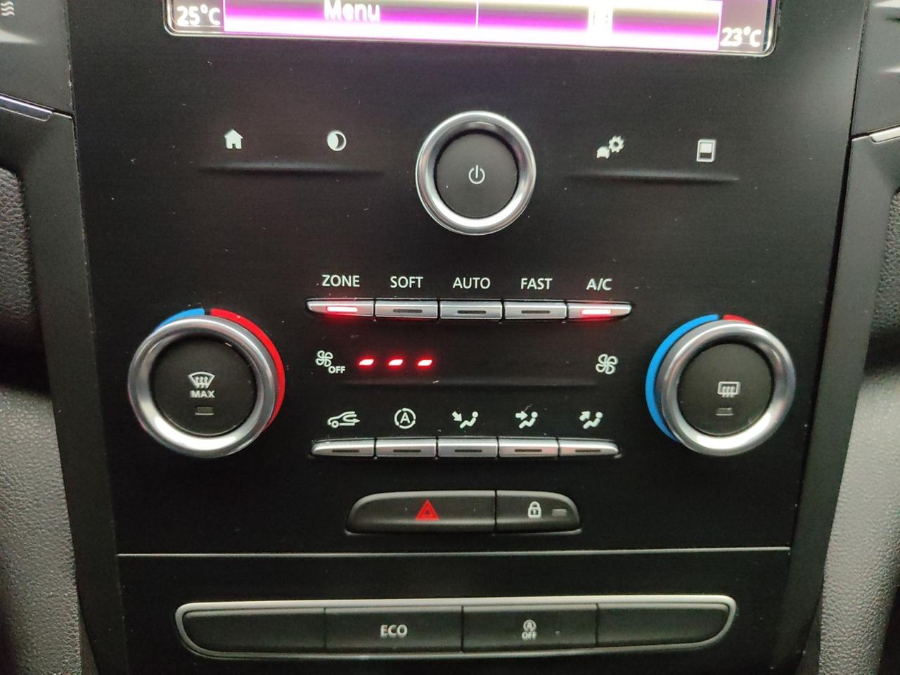 RENAULT Megane IV 2016 Sporter 1.5 BLUE DCI 115CV BUSINESS EDC