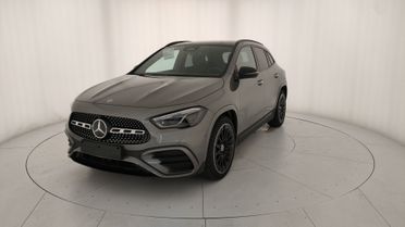 Mercedes-Benz GLA 200 d automatic