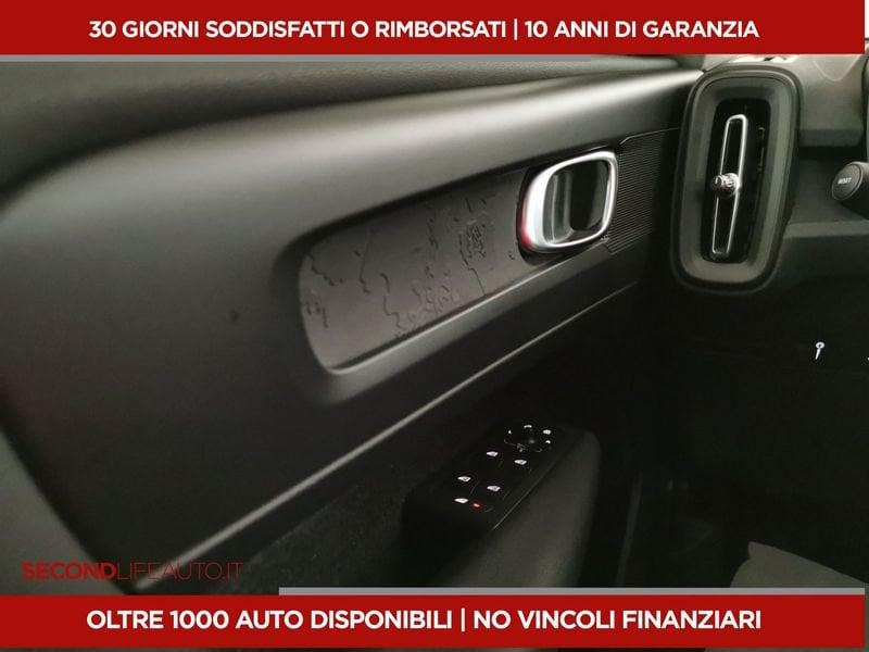 Volvo XC40 2.0 b3 Essential auto