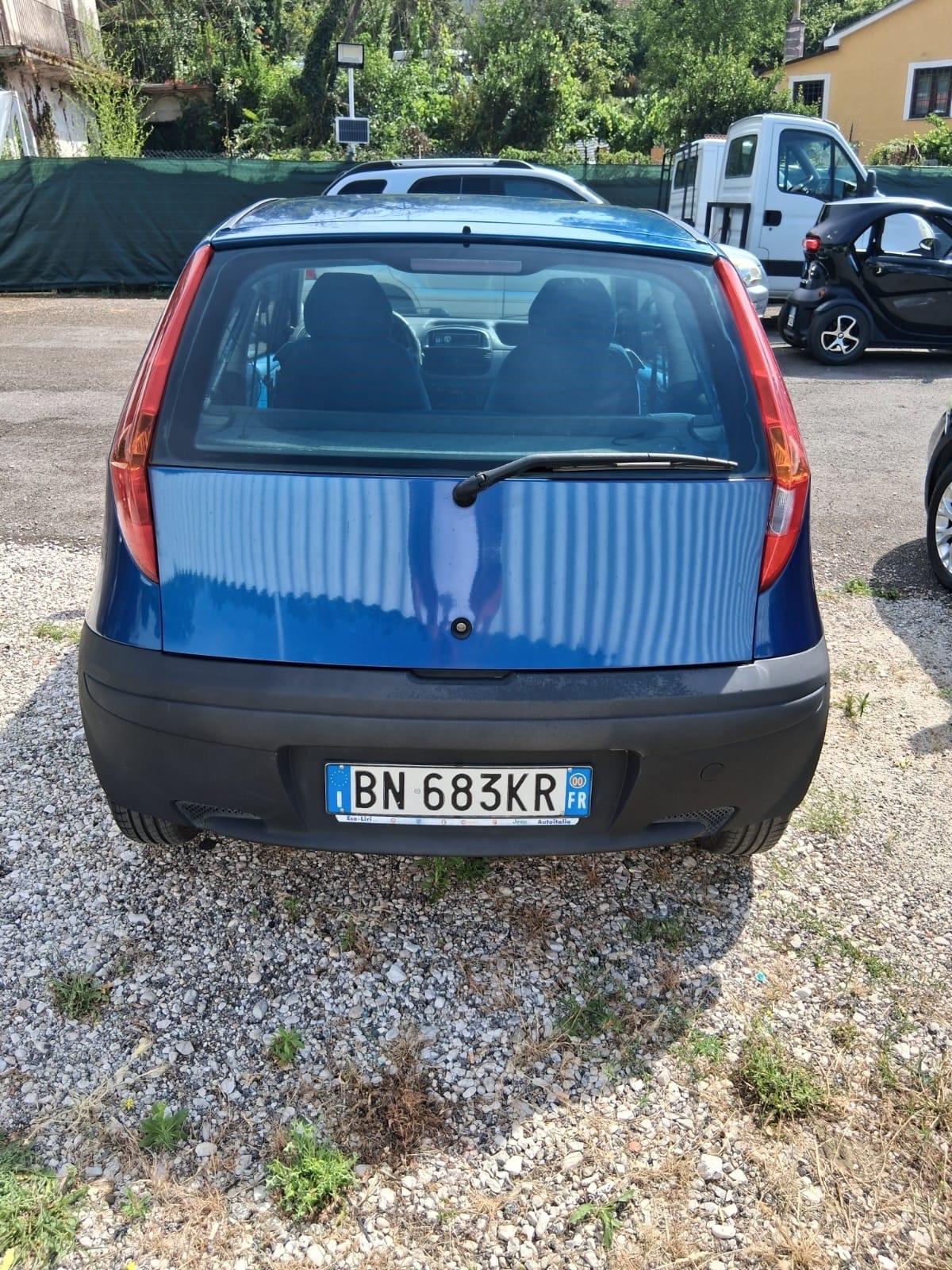 Fiat Punto 1.2i cat 3 porte