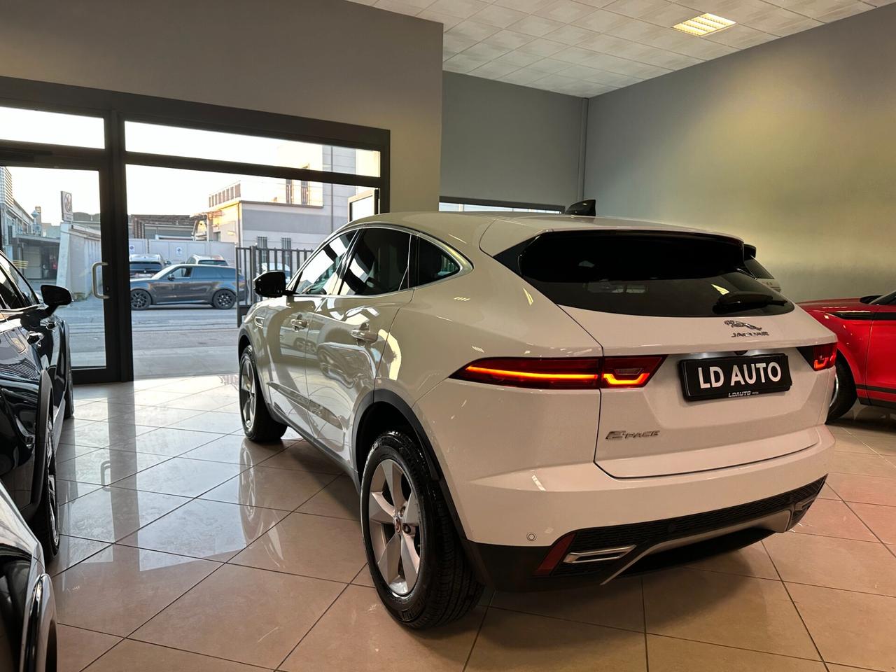 Jaguar E-Pace 2.0D I4 163 CV AWD Auto SE N1 AUTOCARRO