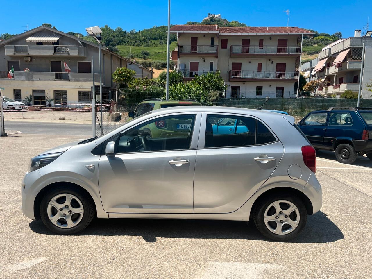 Kia Picanto 1.0 12V 5 porte Cool
