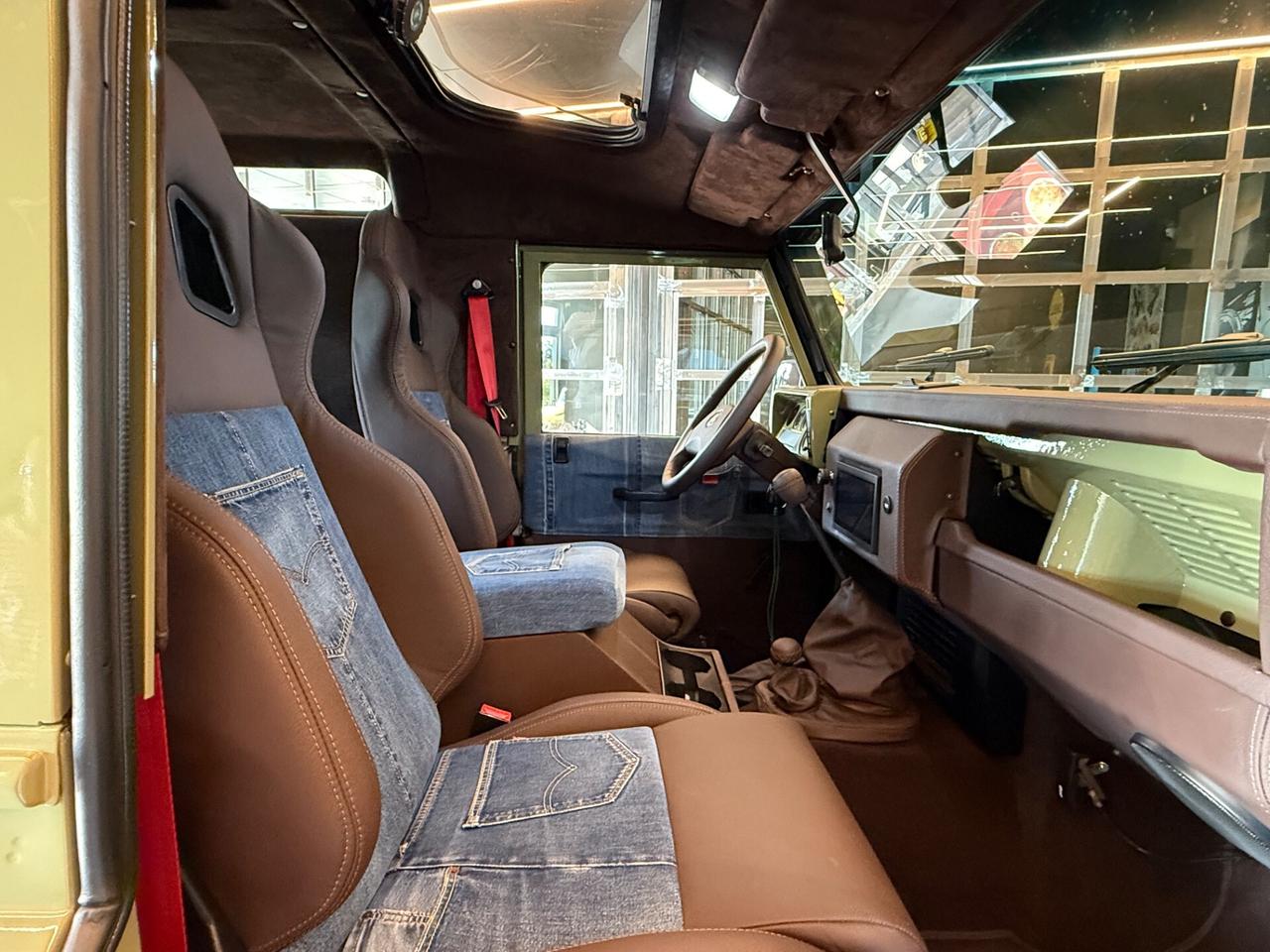 Land Rover Defender 110 2.5 Td5 cat Hard-Top