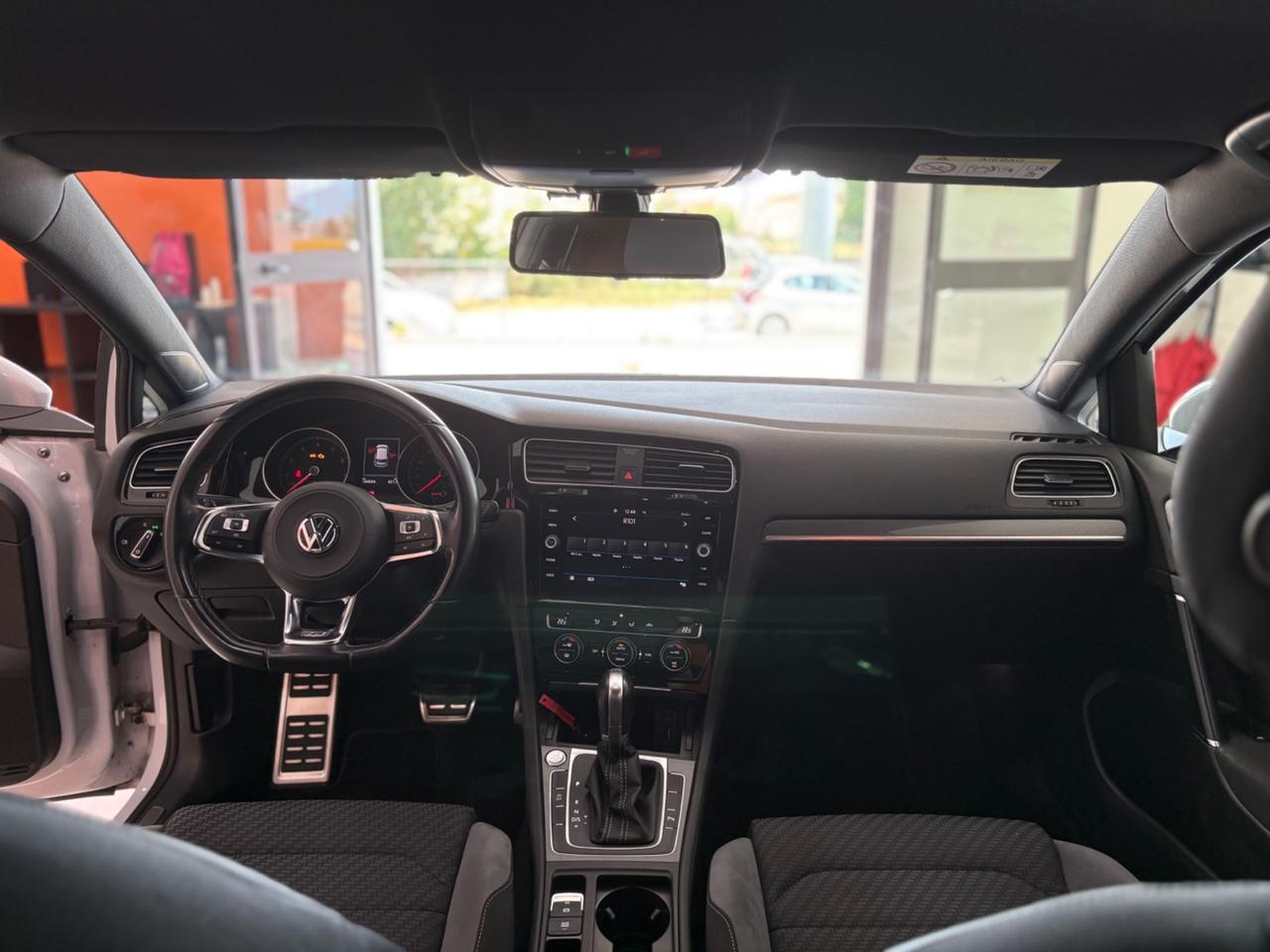 Volkswagen Golf 1.5 TSI ACT DSG R LINE PERMUTE FINANZIAMENTI