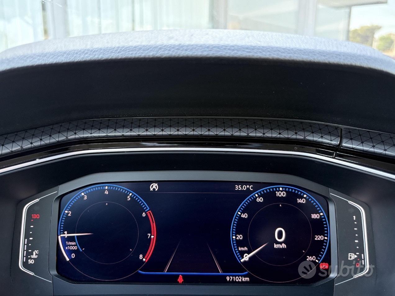 Volkswagen T-Cross 1.0 Benzina 116CV E6 - 2019