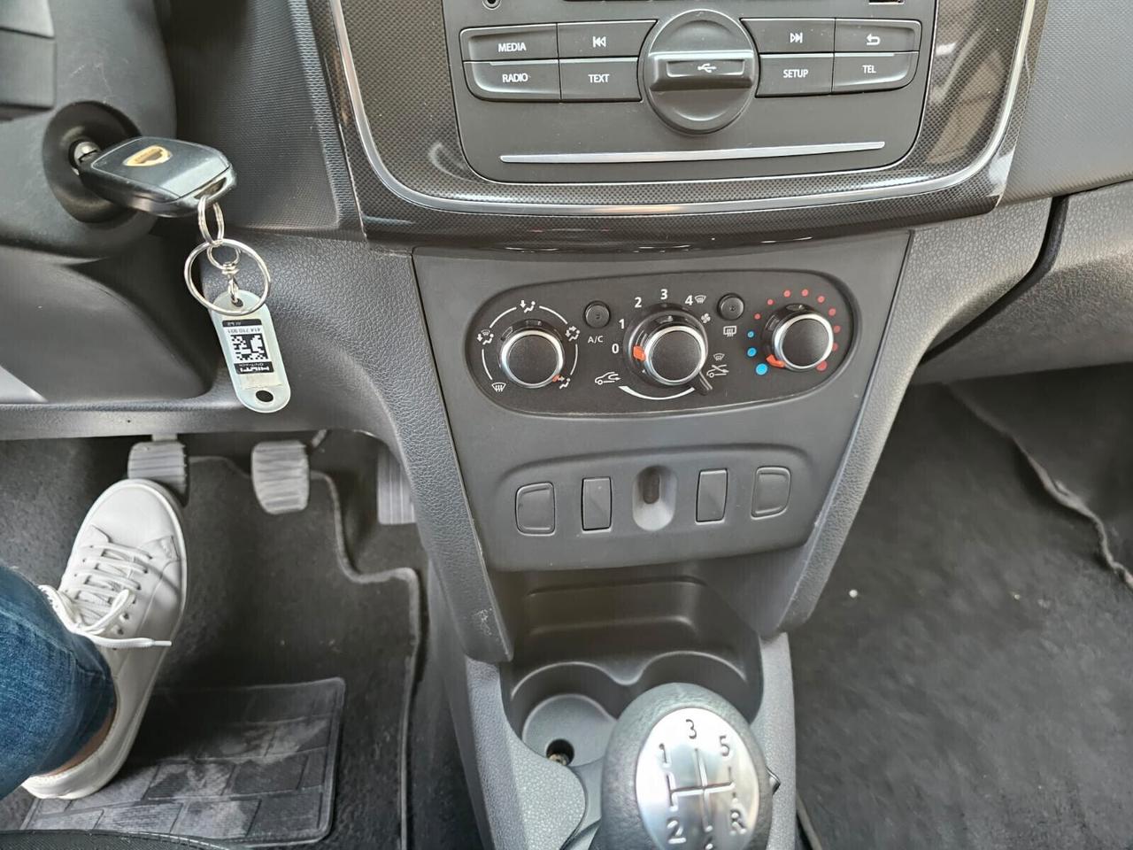 DACIA SANDERO 1.5 75CV 12/2019 PER NEO PATENTATI